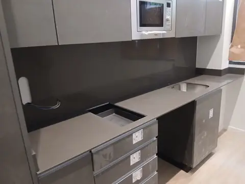 Encimera de cocina a medida — trabajo de Marbres Chust, 2026
