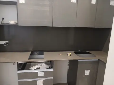 Encimera de cocina a medida — trabajo de Marbres Chust, 2026