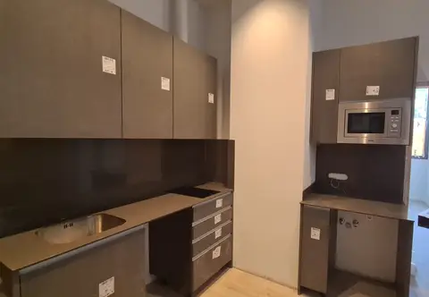 Encimera de cocina a medida — trabajo de Marbres Chust, 2026