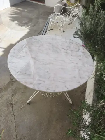 Mesa de mármol y piedra a medida — trabajo de Marbres Chust, 2026