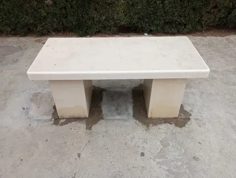 Mesa de mármol y piedra a medida — trabajo de Marbres Chust, 2025