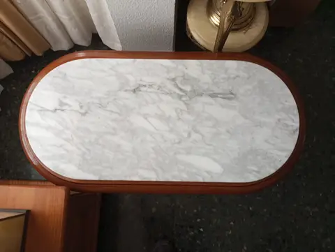 Mesa de mármol y piedra a medida — trabajo de Marbres Chust, 2024