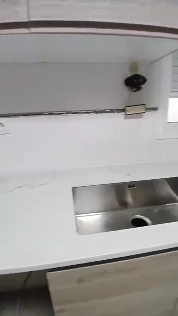 Encimera de cocina a medida (vídeo) — trabajo de Marbres Chust, 2026