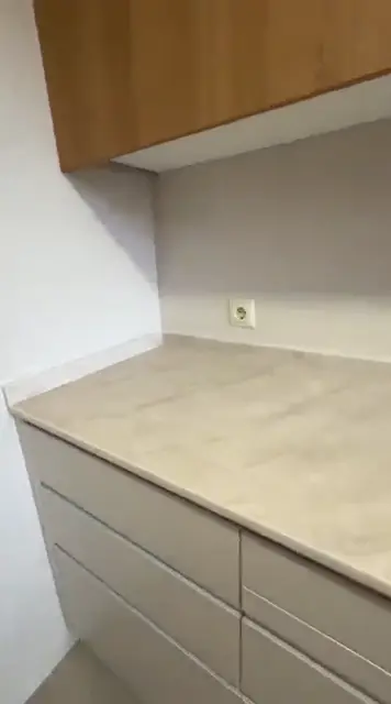Encimera de cocina a medida (vídeo) — trabajo de Marbres Chust, 2026