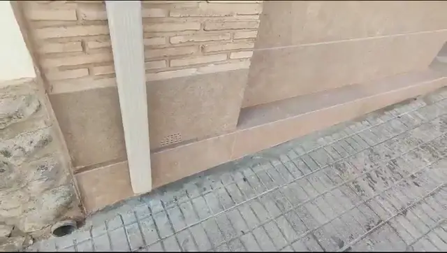 Coronación de piscina y piedra de exterior (vídeo) — trabajo de Marbres Chust, 2023